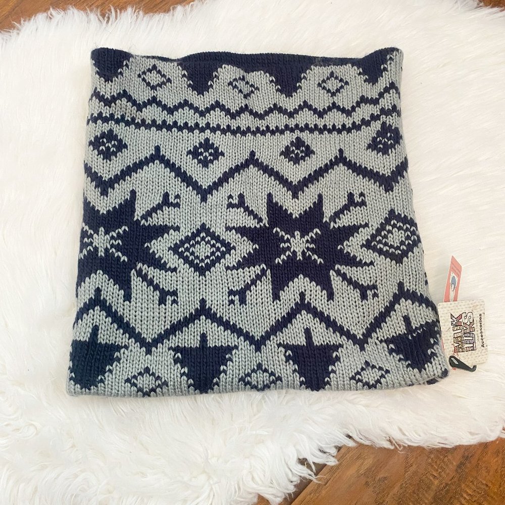 NWT Muk Luks Sweater Knit Snowflake Neck Funnel Scarf Reversible
